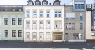 von_poll_real_estate_property_25160007_image_1