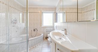 von_poll_real_estate_property_25160013_image_10