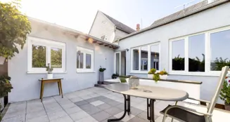 von_poll_real_estate_property_25160018_image_0