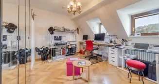 von_poll_real_estate_property_25160019_image_9