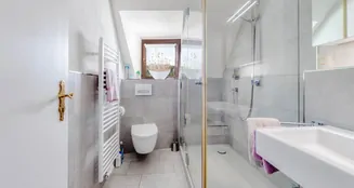 von_poll_real_estate_property_25160019_image_8