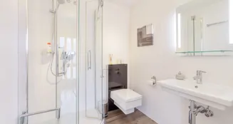 von_poll_real_estate_property_25160023_image_7