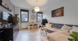 von_poll_real_estate_property_25160021_image_1