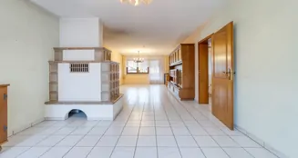 von_poll_real_estate_property_25160022_image_2