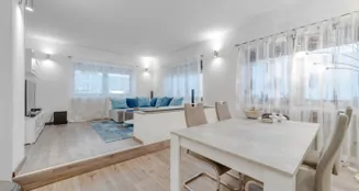 von_poll_real_estate_property_25160020_image_1