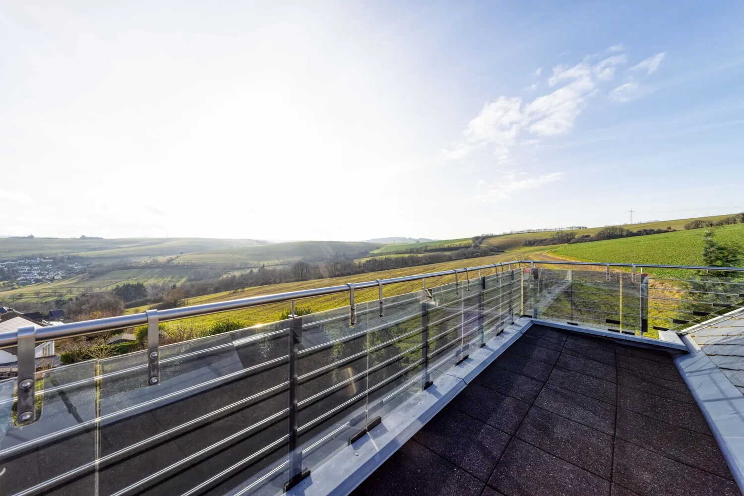 OG: Aussicht vom Badbalkon
