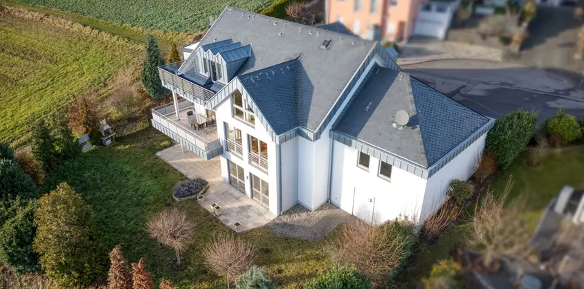 von Poll Immobilien GmbH