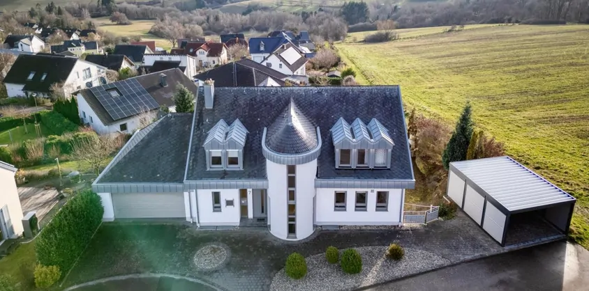 von Poll Immobilien GmbH