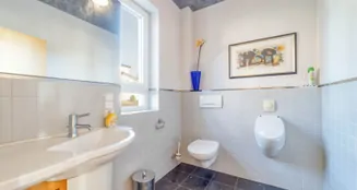 von_poll_real_estate_property_25160025_image_2