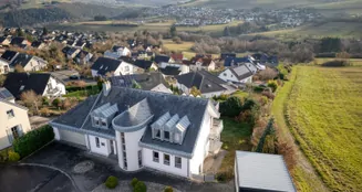 von_poll_real_estate_property_25160025_image_18