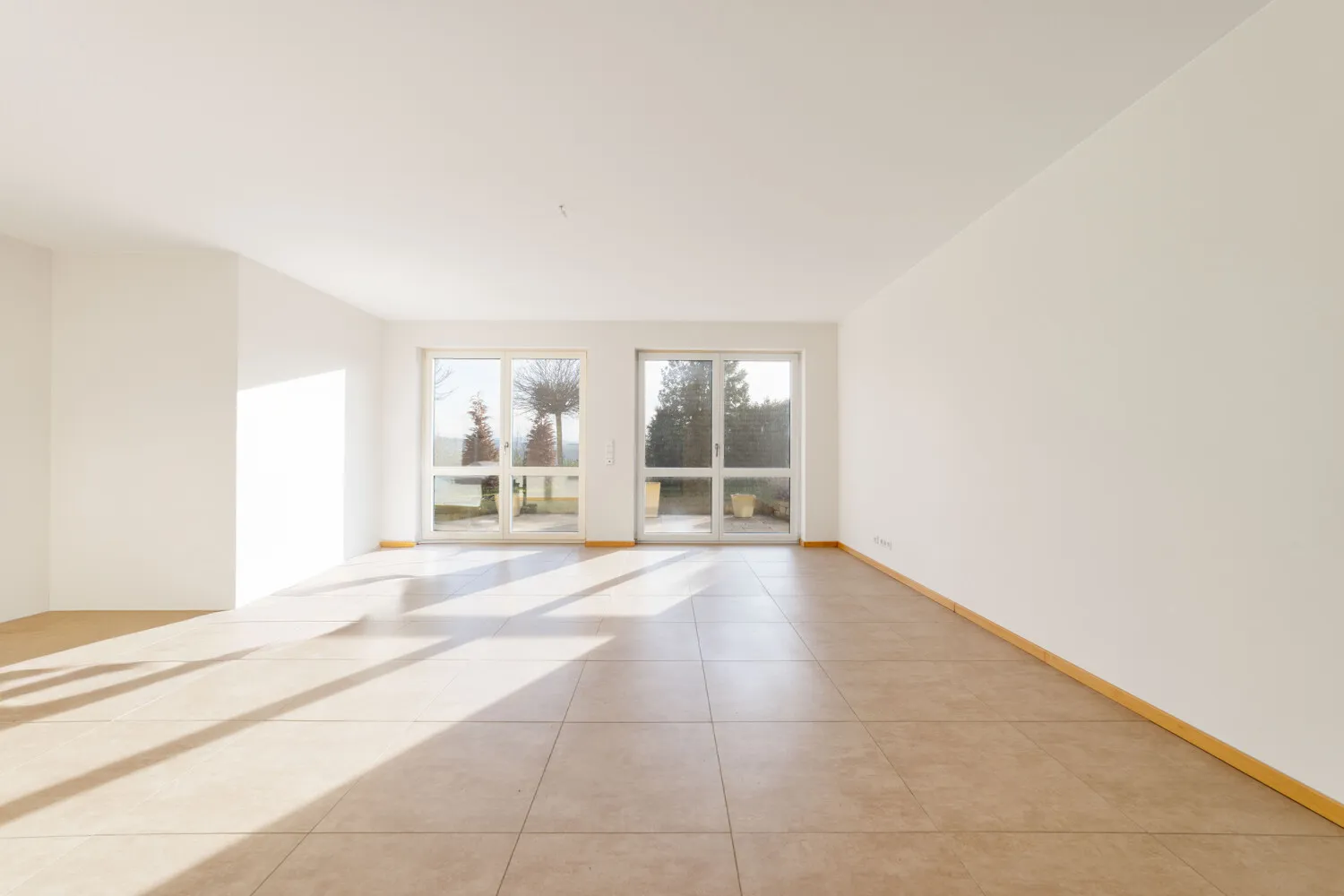 UG: Einliegerwohnung Wohnzimmer