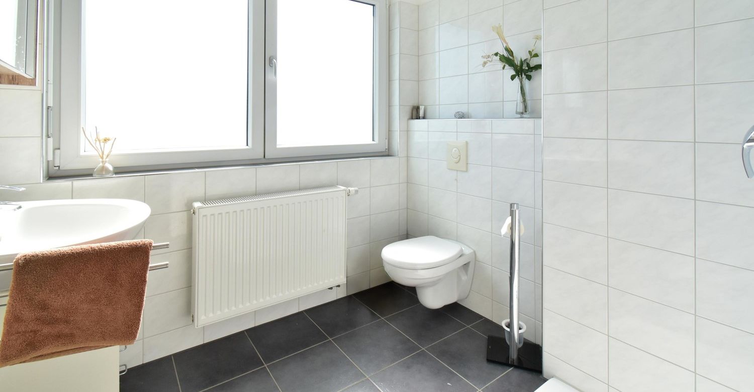 Bad Dachgeschoß