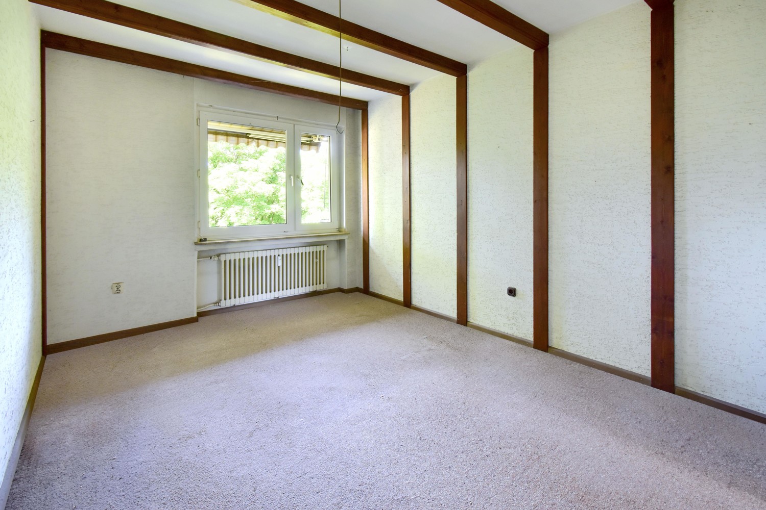 Kinderzimmer o. Büro