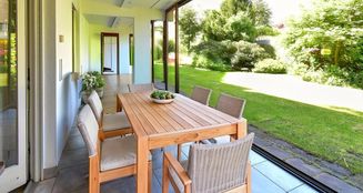 von_poll_real_estate_property_25080018_image_0