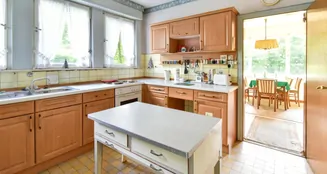 von_poll_real_estate_property_25080020_image_17