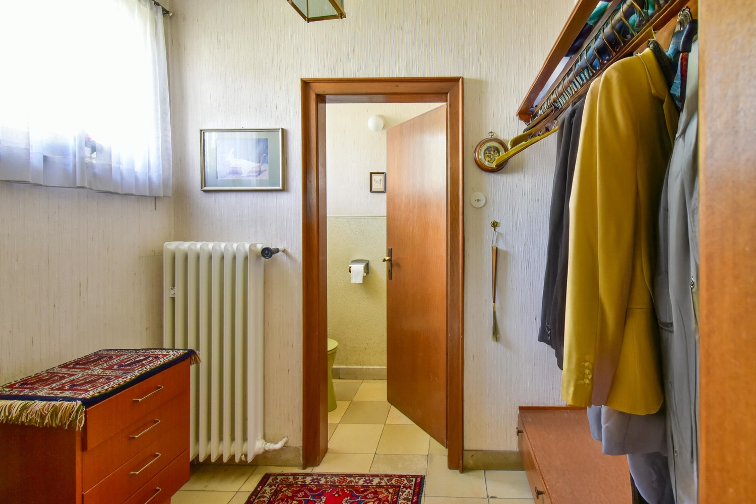 Eingangsbereich mit Garderobe