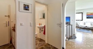von_poll_real_estate_property_25080021_image_7