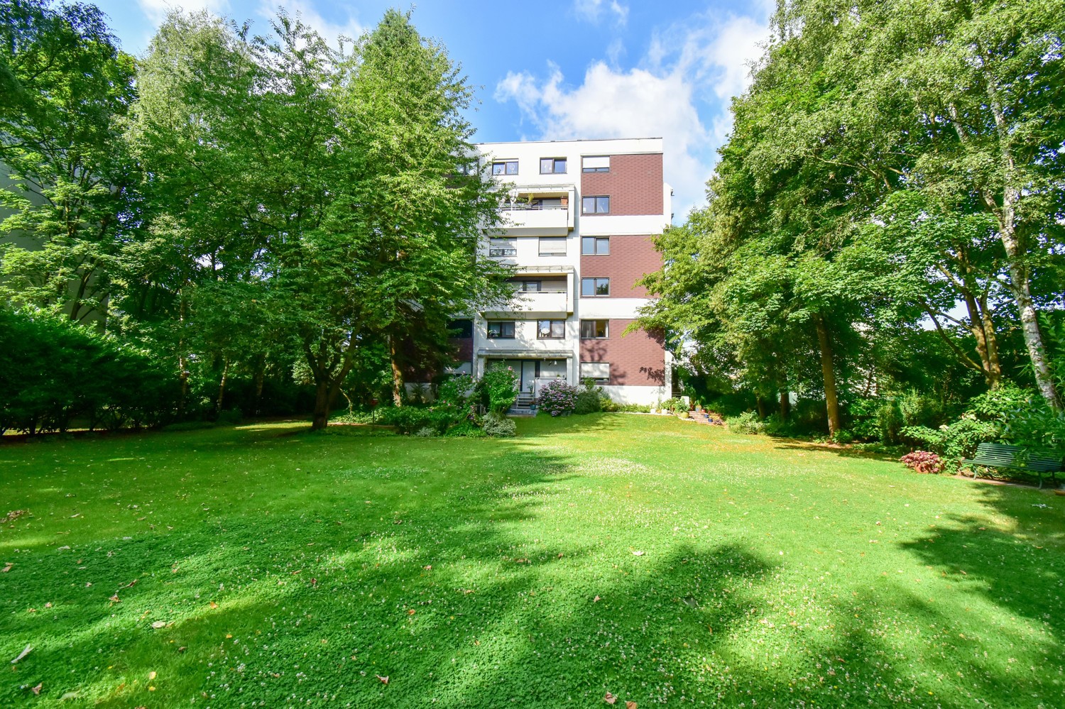 Haussansicht vom Garten aus