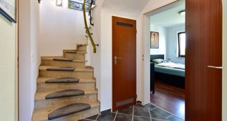 von_poll_real_estate_property_25080021_image_8