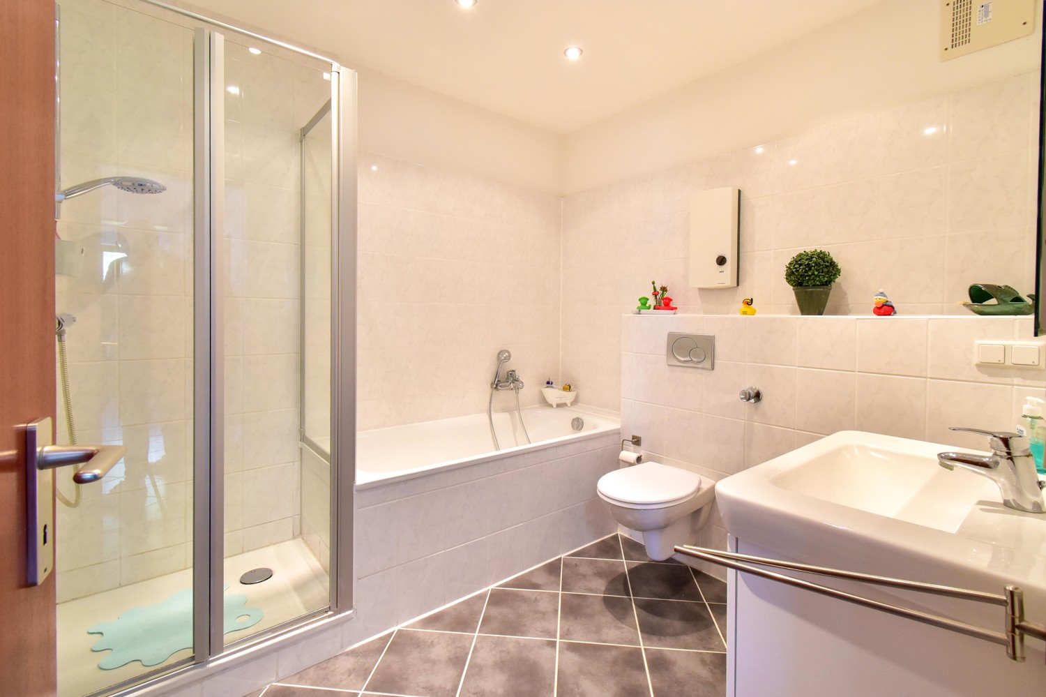 Badezimmer 4. Obergeschoss