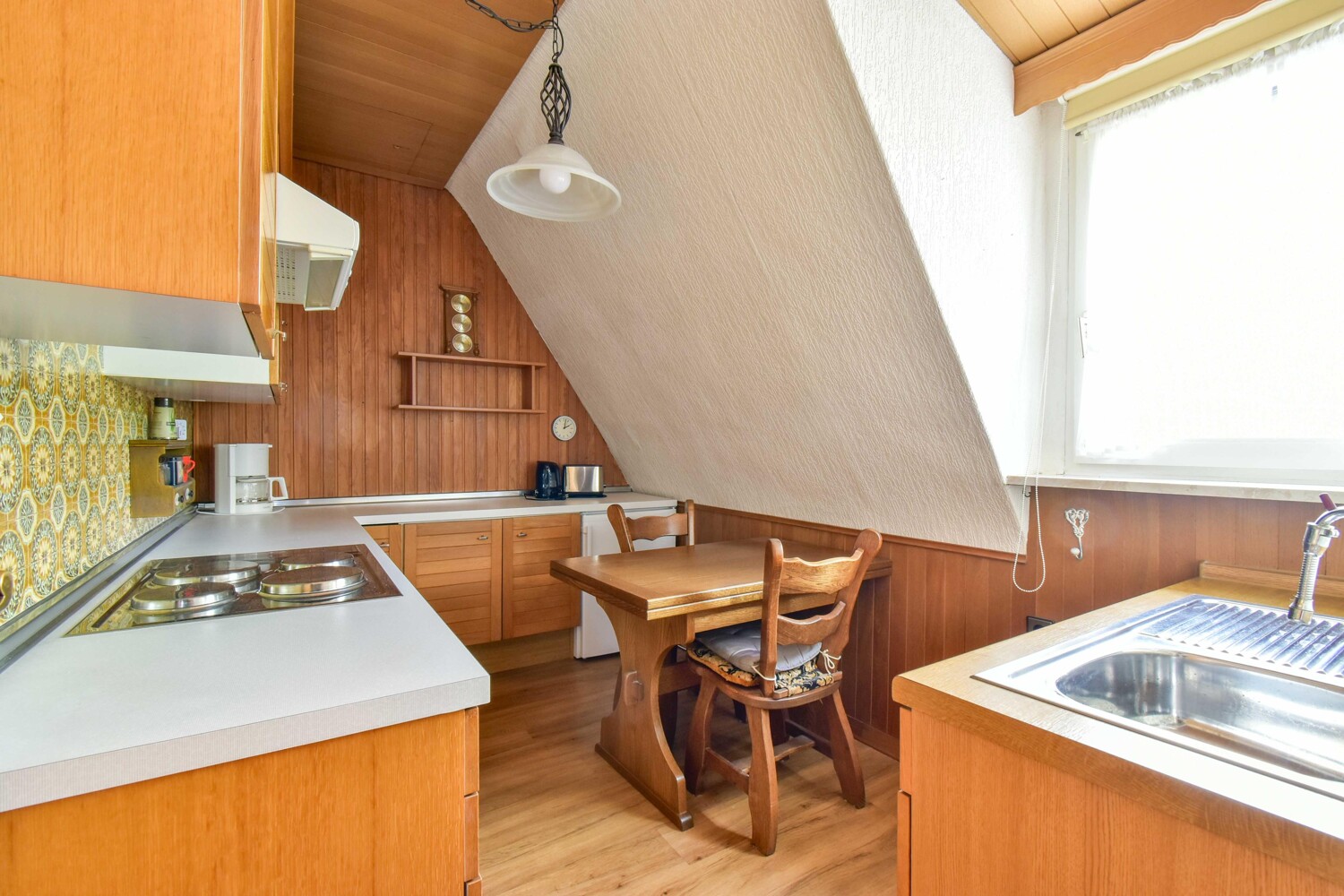 Küche Obergeschoss (mögliches Büro) Obergeschoss
