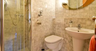von_poll_real_estate_property_25080023_image_12