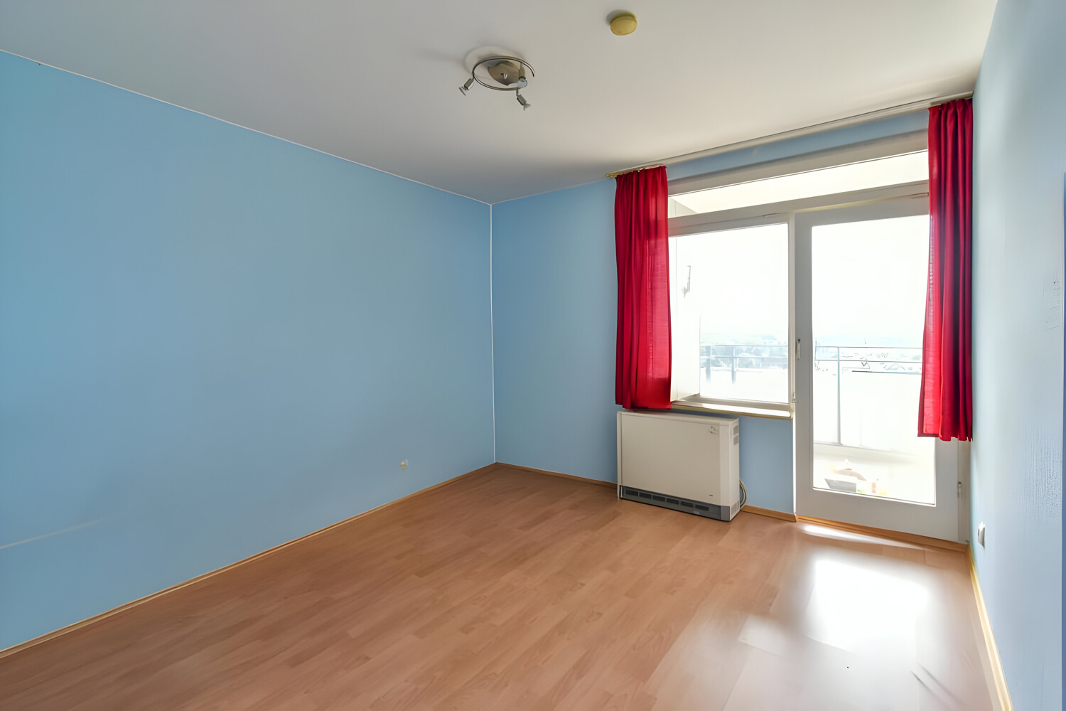 Büro oder Kinderzimmer