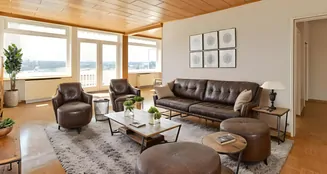 von_poll_real_estate_property_25080024_image_1