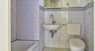 von_poll_real_estate_property_25080024_image_15