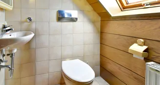 von_poll_real_estate_property_25080025_image_26