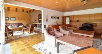 von_poll_real_estate_property_25080025_image_5