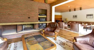 von_poll_real_estate_property_25080025_image_7