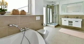 von_poll_real_estate_property_25080026_image_8