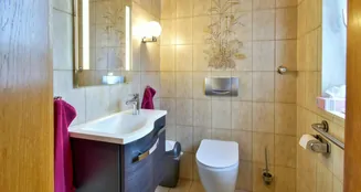 von_poll_real_estate_property_25080028_image_18