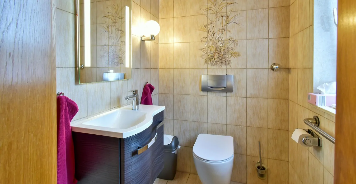 Gäste-WC Erdgeschoss