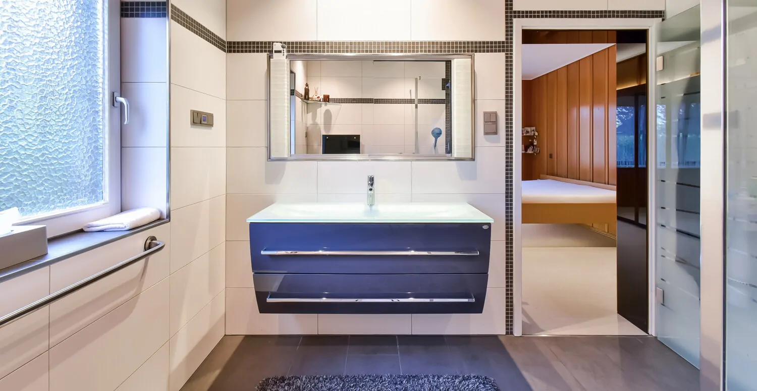 Hauptbad Erdgeschoss