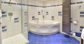 von_poll_real_estate_property_25080028_image_22