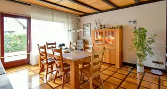 von_poll_real_estate_property_25080028_image_17