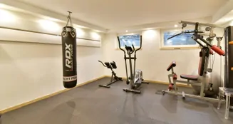 von_poll_real_estate_property_25080029_image_27