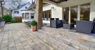 von_poll_real_estate_property_25080029_image_28