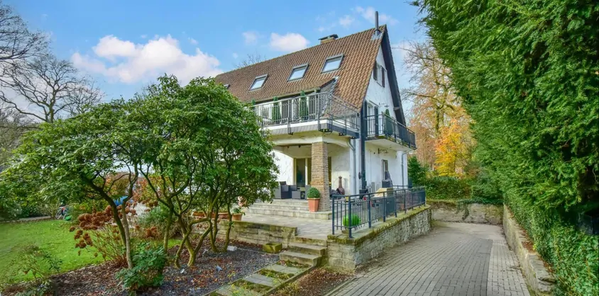 von Poll Immobilien GmbH