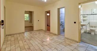 von_poll_real_estate_property_25080030_image_17