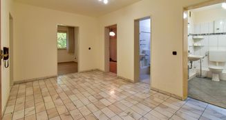 von_poll_real_estate_property_25080030_image_17