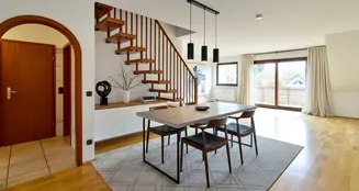 von_poll_real_estate_property_25080033_image_3