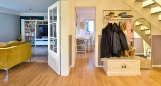 von_poll_real_estate_property_25080035_image_6