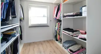 von_poll_real_estate_property_26080001_image_14