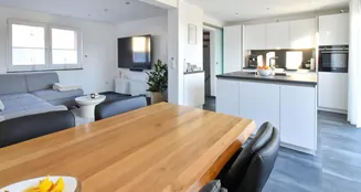 von_poll_real_estate_property_26080001_image_0