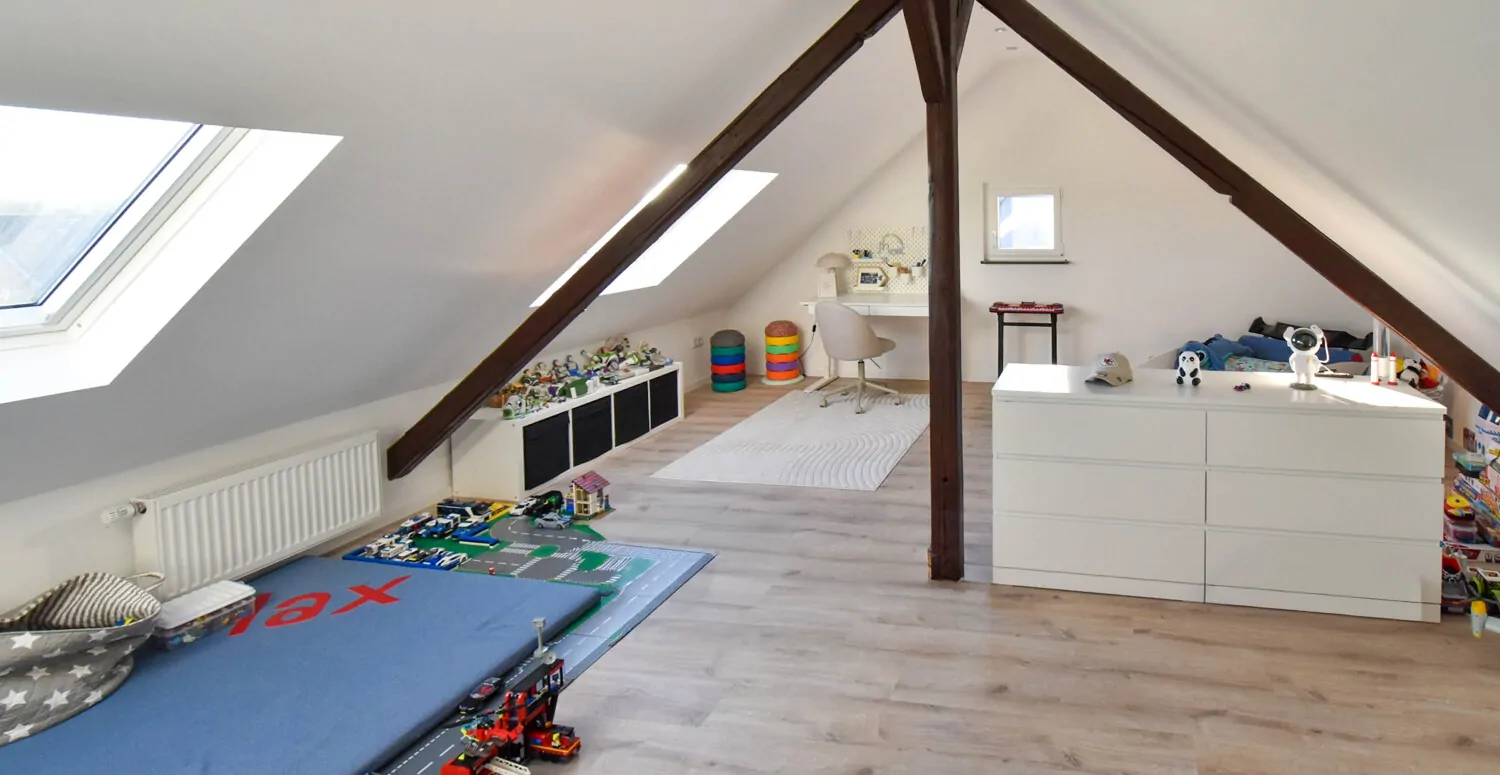 Kinderzimmer Dachgeschoss