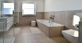 von_poll_real_estate_property_26080001_image_15