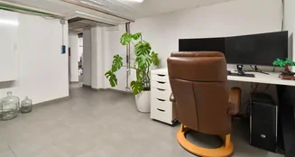 von_poll_real_estate_property_26080001_image_22